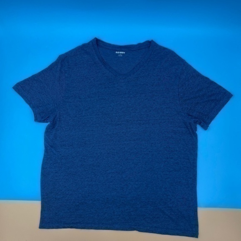 Old Navy V-neck Tee - MENS